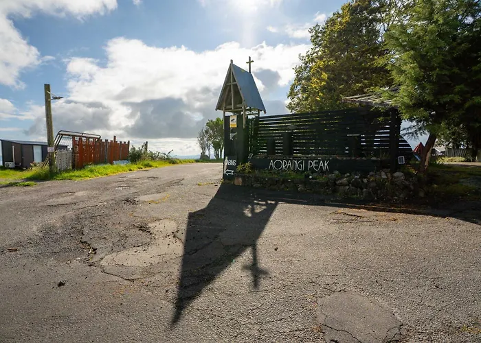 Aorangi Peak 7 By Tiny Away Holiday home *