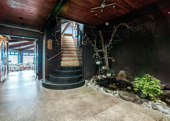 Aorangi Peak 7 By Tiny Away Holiday home *